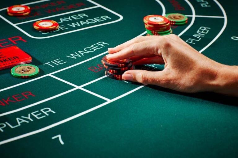 Cách Vào Tiền Khi Đánh Baccarat Của Dân Chơi Lão Luyện 12 Cach Vao Tien Khi Danh Baccarat Cua Dan Choi Lao Luyen